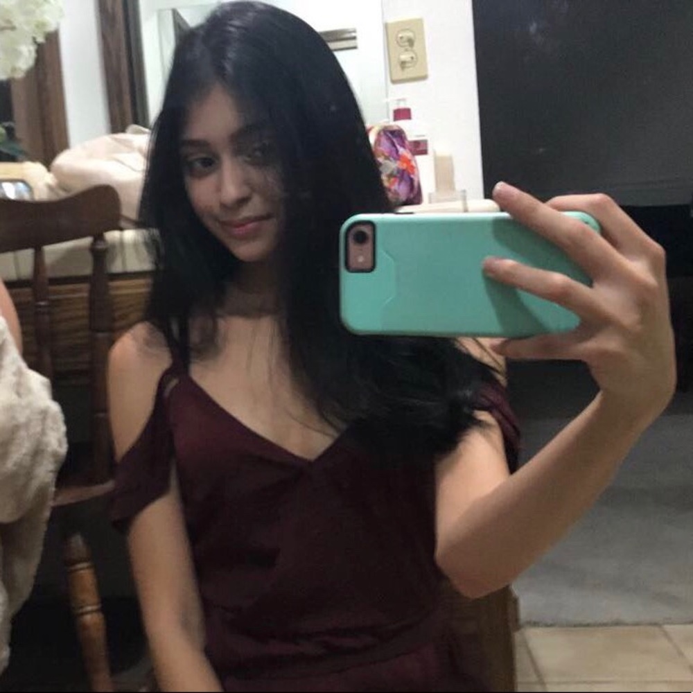 Meet your Posher, Isabella